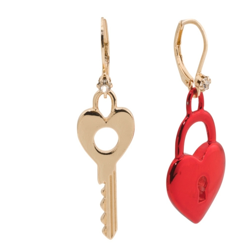 Betsey Johnson Love spell Gold and Red Heart Key Earrings New - Picture 2 of 3